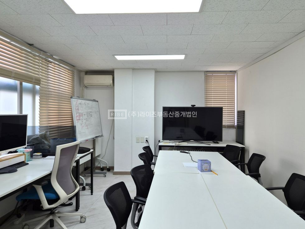 서울 마포구 서교동 RISE 룸 인테리어 완비, 주차 엘리베이터 있는 가성비 오피스 월세 매물번호 12762 사진 5