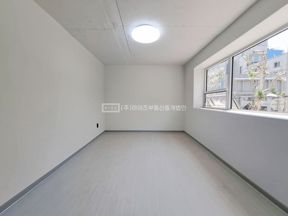 서울 마포구 합정동 합정역3분 6차선대로변 무권리 완벽인테리어 풀옵션 월세 매물번호 13029 사진 7