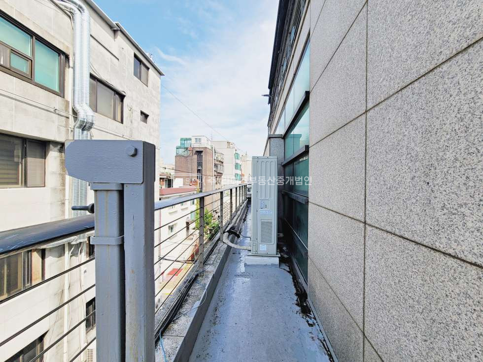 서울 마포구 서교동 RISE 합정역 망원역 더블 역세권 사무실 45p 룸5 월세 매물번호 11747 사진 17
