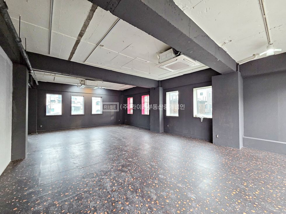 서울 마포구 서교동 RISE 상수역 무권리 주차가능 연층사용가능 인프라굿 월세 매물번호 11955 사진 8