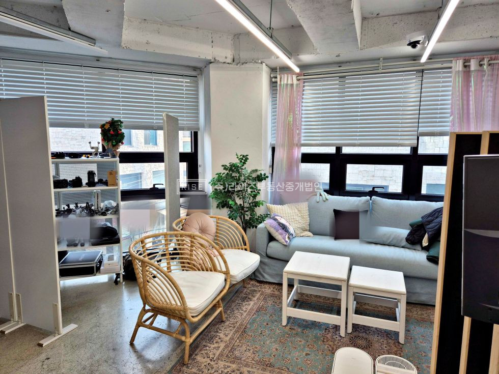 서울 마포구 연남동 RISE 연남동 코너 노출&채광좋은 3층 오피스 월세 매물번호 11971 사진 3