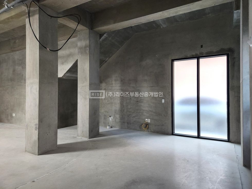 서울 마포구 연남동 RISE 갤러미 쇼룸 추천, 고급 스러운 공간 월세 매물번호 12375 사진 3