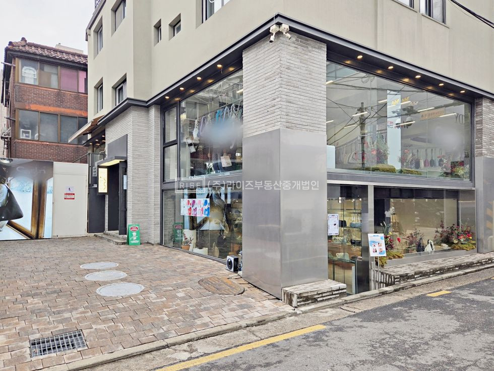 서울 마포구 서교동 RISE 홍대 패션거리 32p 신축급 공조기설치완료 연층사용가능 월세 매물번호 12561 사진 6