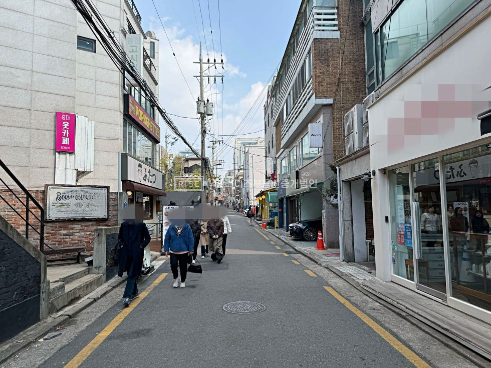 서울 마포구 서교동 RISE 레드로드. 클럽거리. 카페거리 잇는 최적 입지. 월세 매물번호 12548 사진 9
