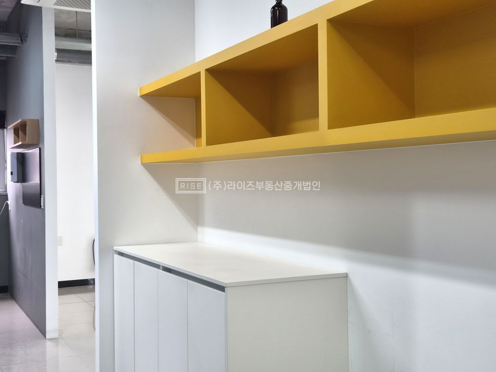 서울 마포구 성산동 RISE 대로변 노출, 인테리어 완비 대형 오피스 월세 매물번호 12622 사진 2