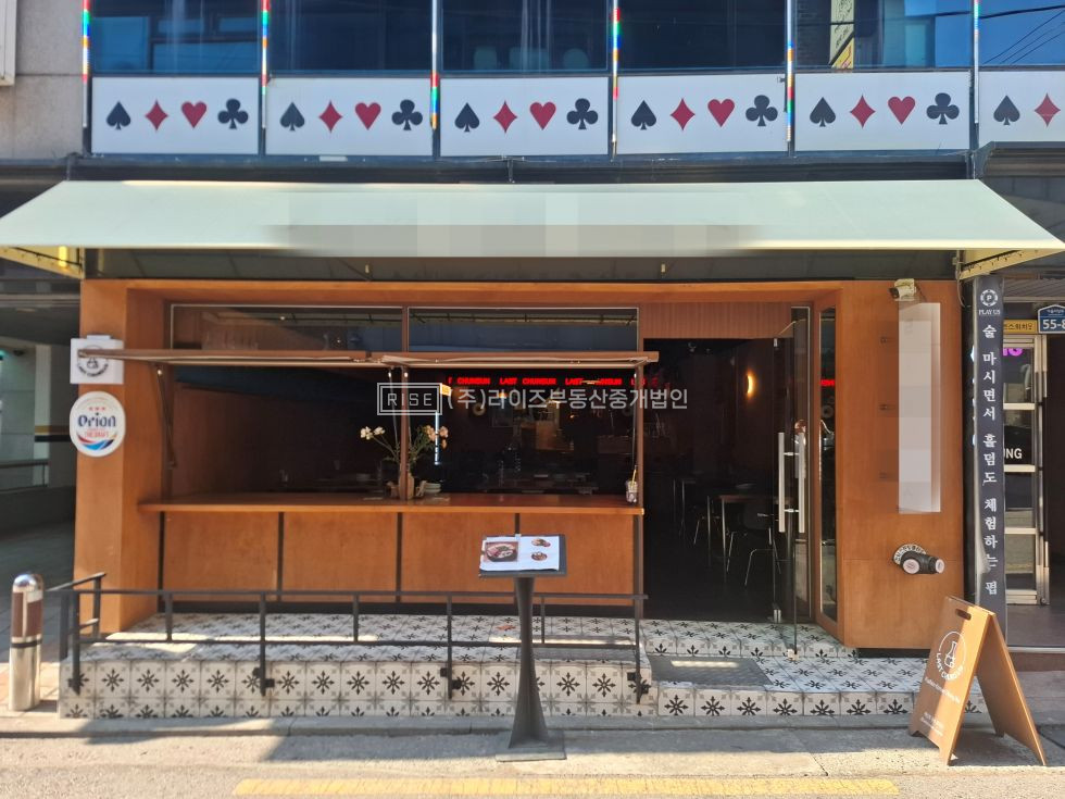 서울 마포구 서교동 젠틀몬스터 인근 유동많은 1층상 주차가능 월세 매물번호 13016 사진 11