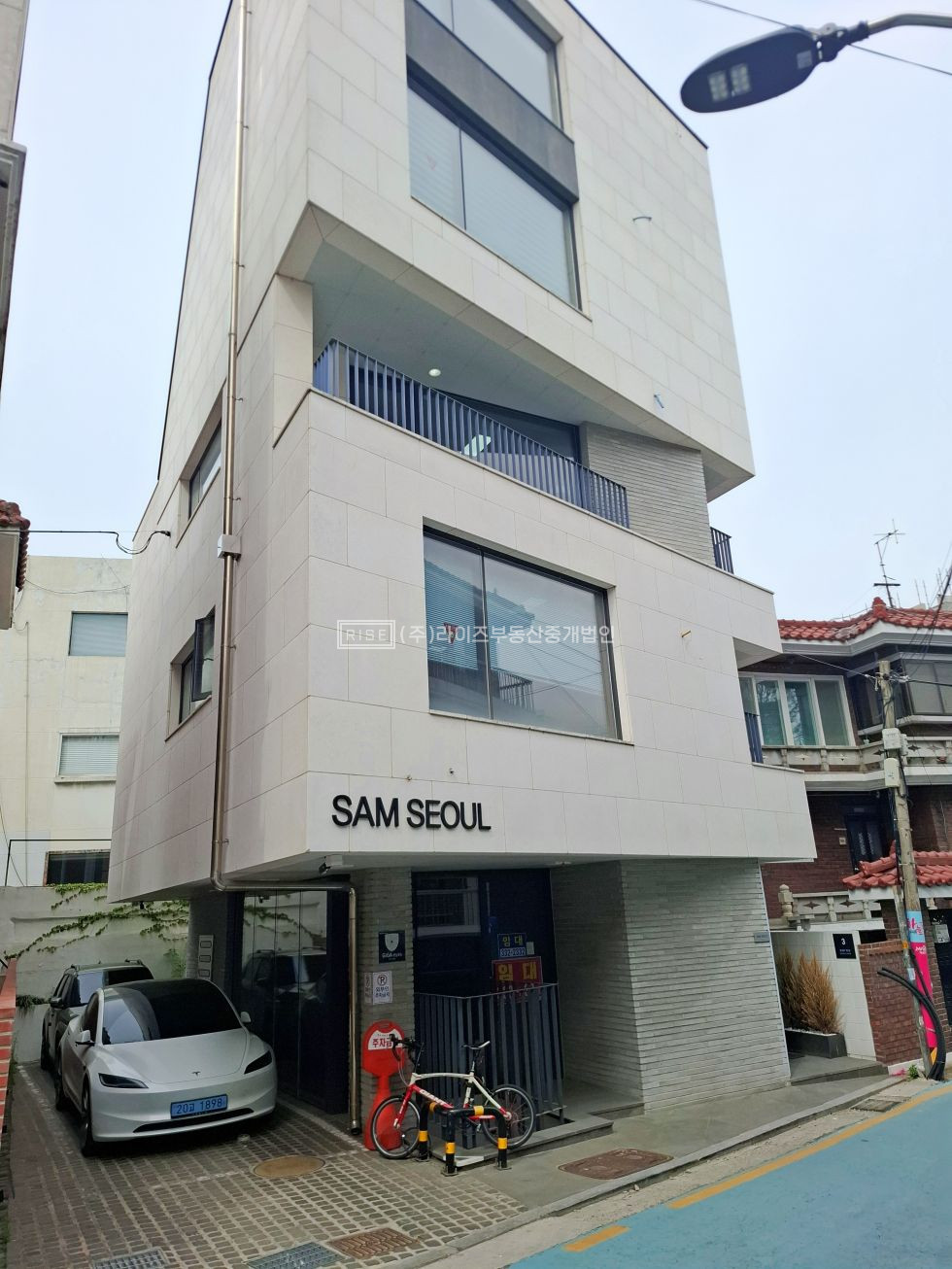 서울 마포구 합정동 RiSE 신축첫입주 무권리 내부 주방/화장실 월세 매물번호 12839 사진 11